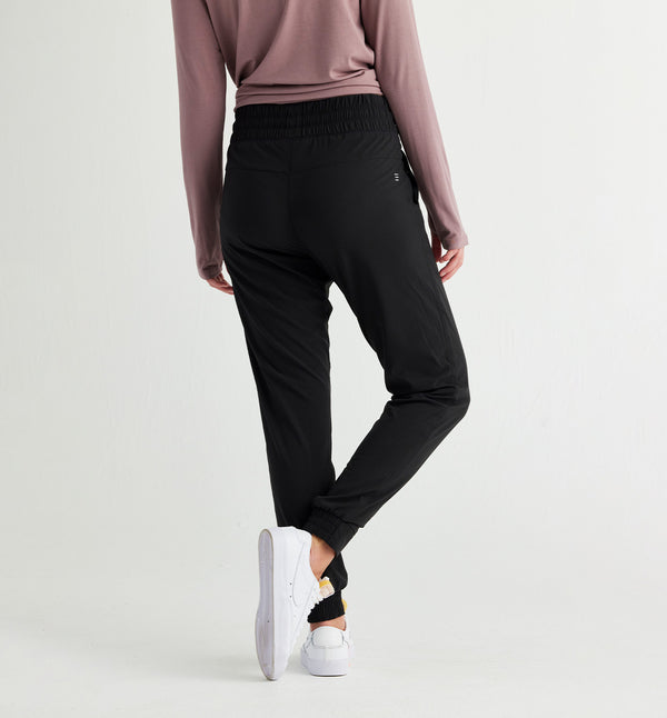 Pull-On Breeze Joggers for Women (Past-Season)